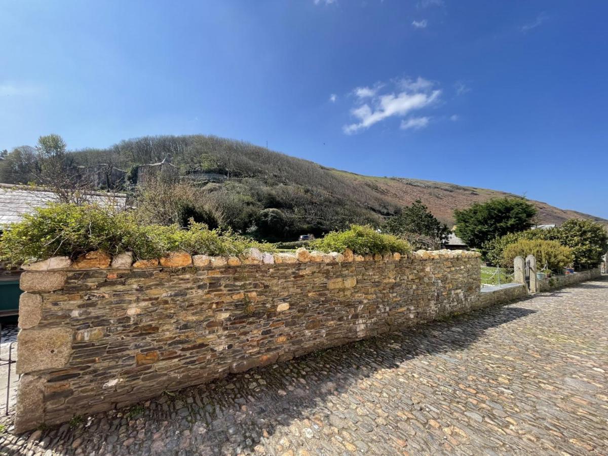 Villa The Brewhouse Boscastle Harbour Exterior foto